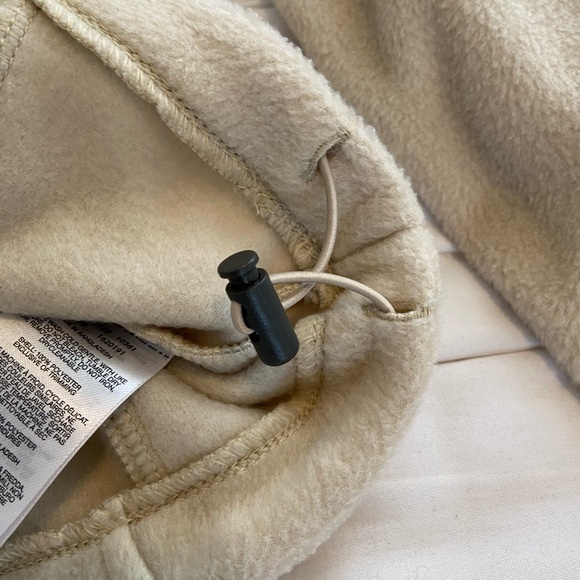 Columbia sweater for sale - Picture 4 of 9